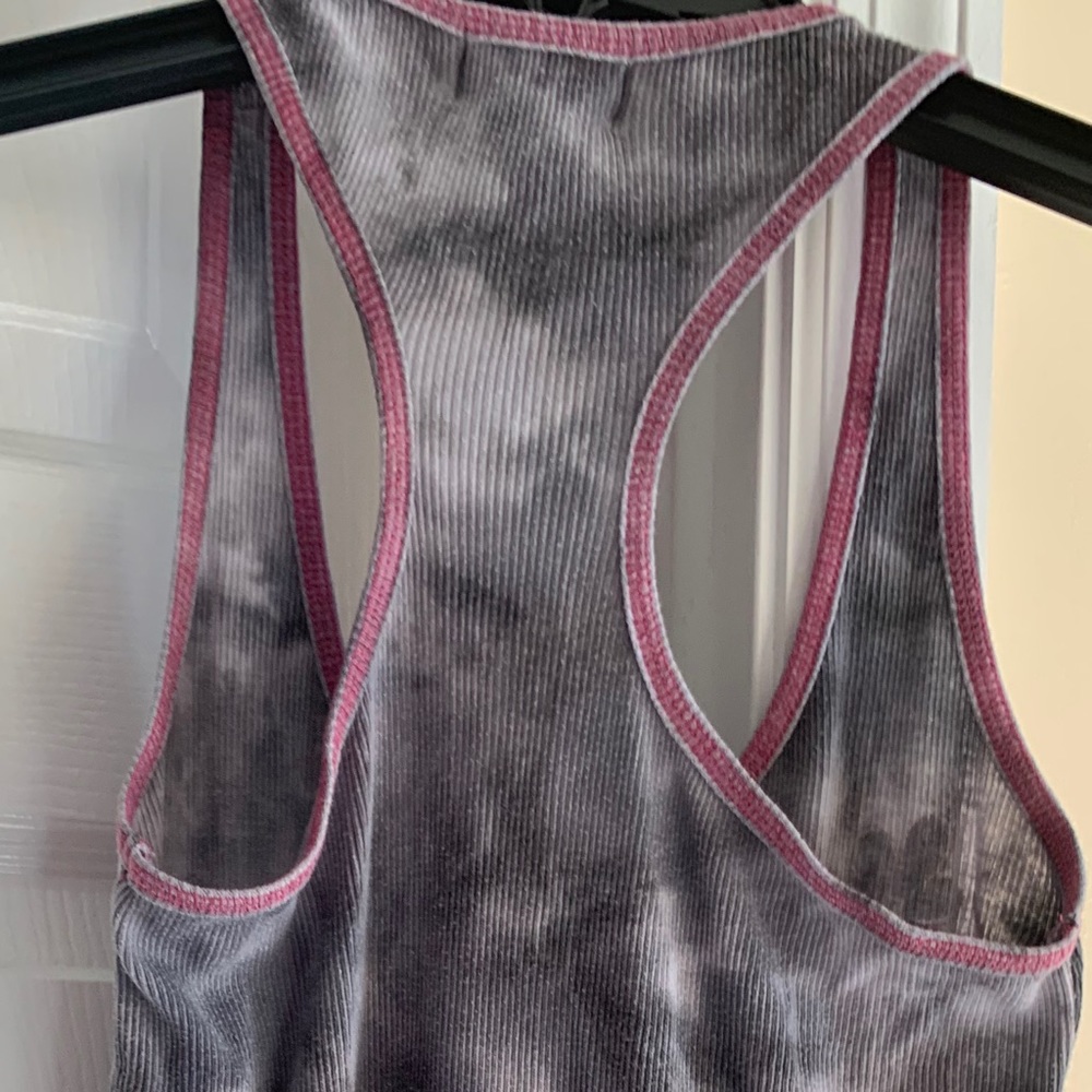 Tank top - Picture 3 of 3